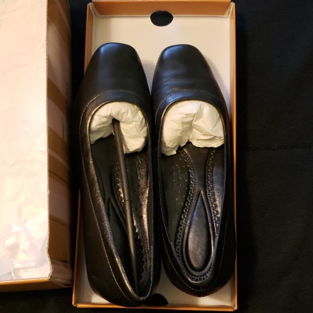 Women's Trotter flats